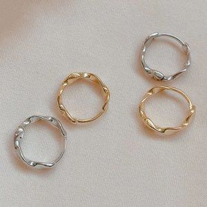 *NEW 925 Sterling Silver Wave Hoop Earrings